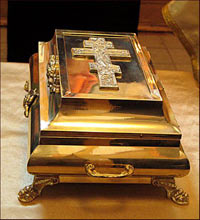 The tabernacle with the relic of St. Seraphim